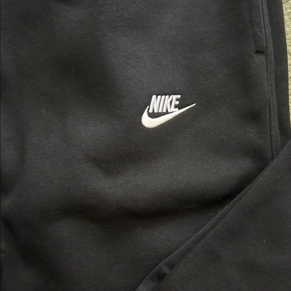 NWT Nike Black Sweatpants with Logo size XXL